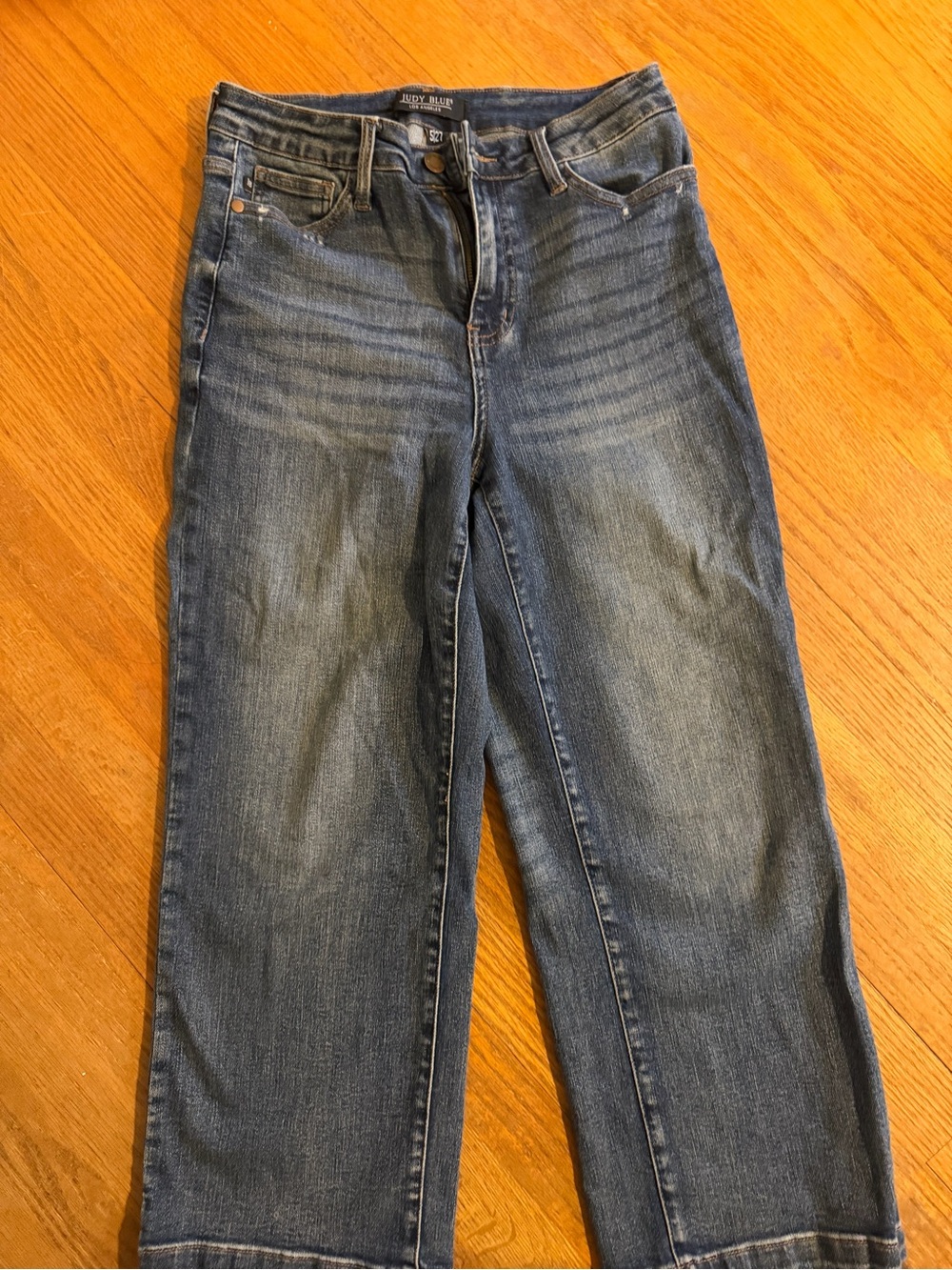Judy blue wide leg crop.